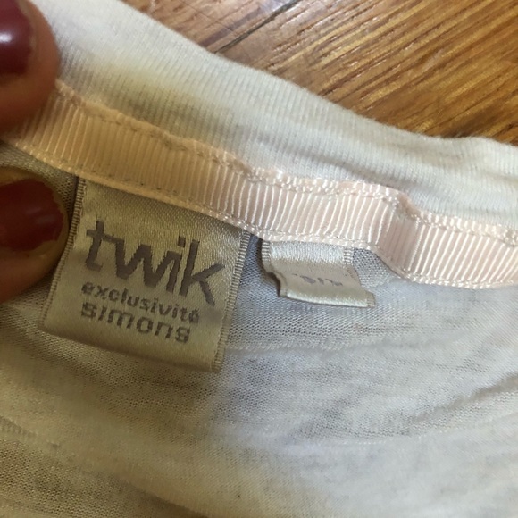 Twik Flowers T-shirt - Picture 5 of 5